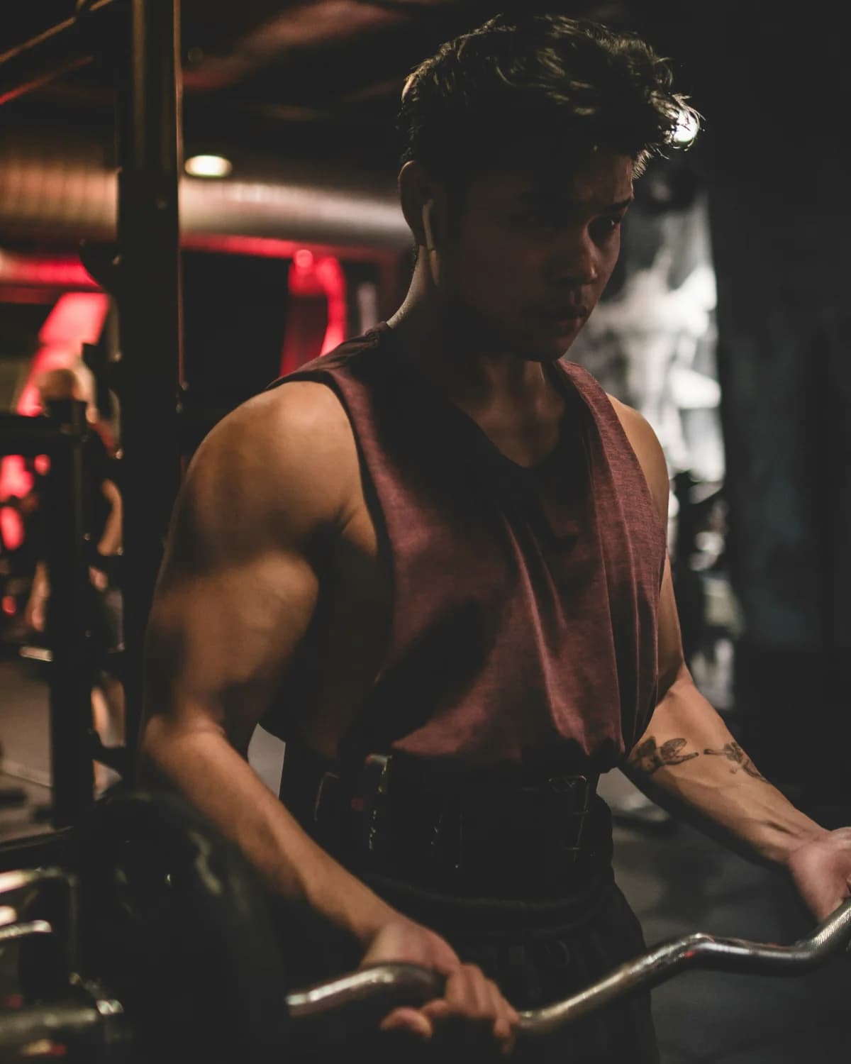 Le tour de bras moyen chez l'homme et la femme : comprendre les différences